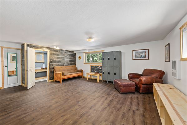 Shangri-La Mount Laguna