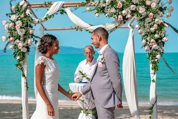 Katya Bulgakova - Photographer and Makeup Artist