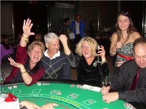 Full House Casino Entertainment