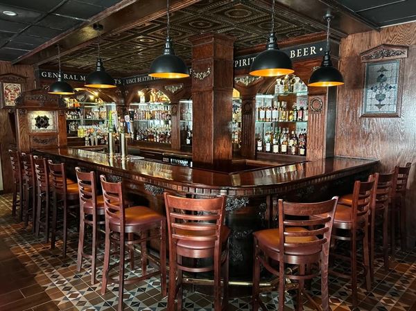 Celtic House Whiskey Bar