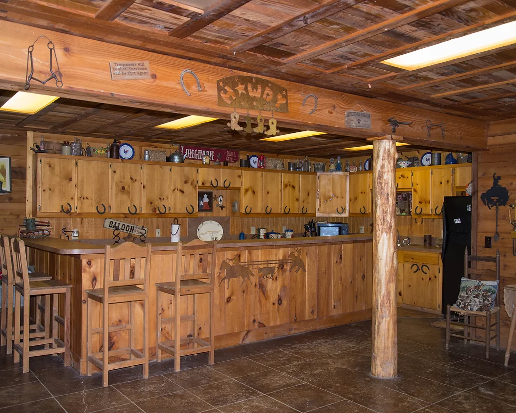 Longhorn Hill Ranch & Party Barn