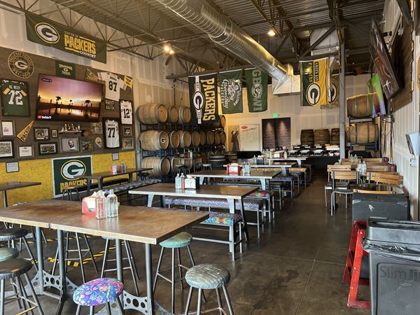 TRiNiTY BREWiNG COMPANY & EVENTS