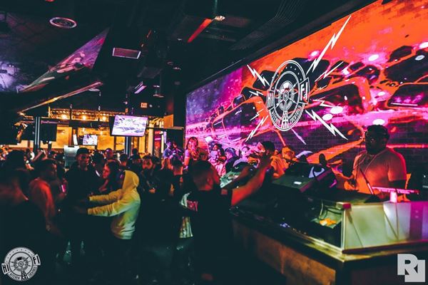 Hifi Kitchen & Cocktails - Tucson