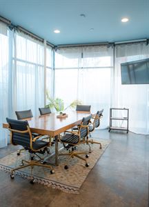 Bright and Private Conference Room in Alameda , East Bay