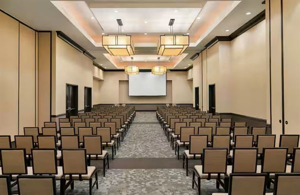 Embassy Suites West Valley