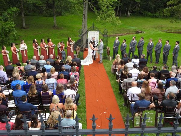 Weddings On Memory Lane