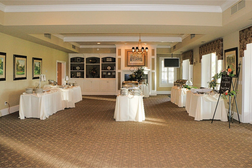 Cross Creek Golf Club