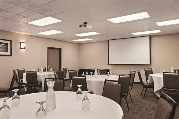 Country Inn & Suites by Radisson