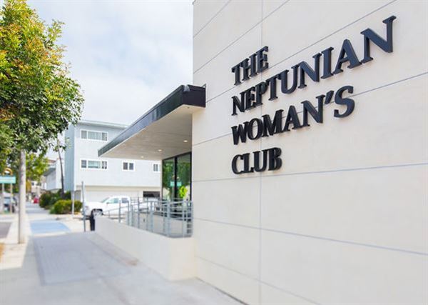 Neptunian Woman's Club of Manhattan Beach