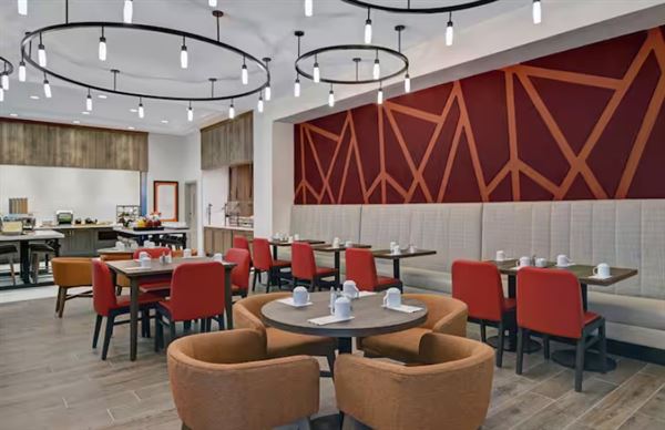 Hilton Garden Inn Madison Huntsville Airport