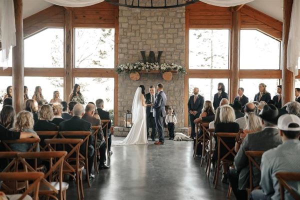 The Lodge & Cabins at Bridal Creek