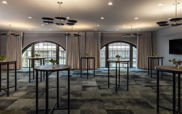 Kissel Uptown Oakland