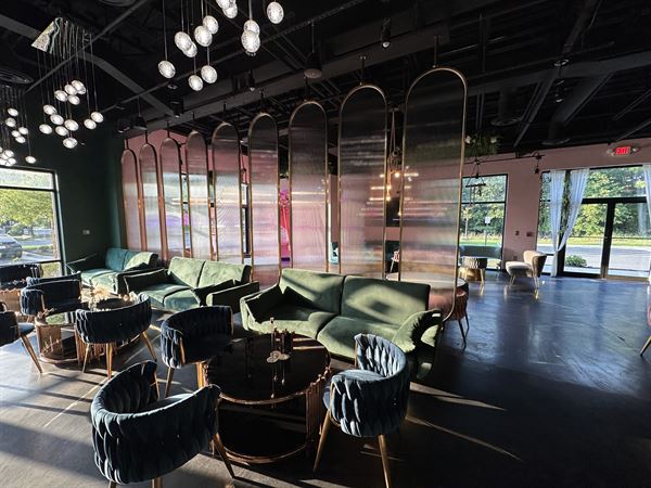 Cherie Restaurant and Lounge