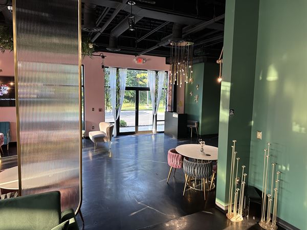 Cherie Restaurant and Lounge