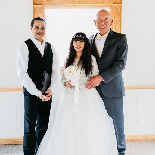 Elevate Wedding Officiant