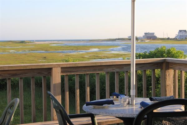 Swan River Seafood Restaurant and Fish Market