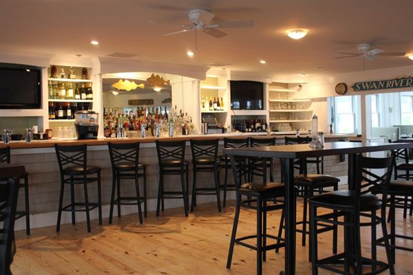 Swan River Seafood Restaurant and Fish Market