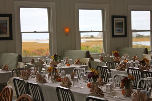 Swan River Seafood Restaurant and Fish Market