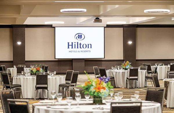 Hilton Knoxville Airport