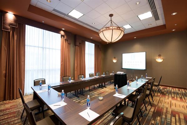 Embassy Suites Albuquerque - Hotel & Spa