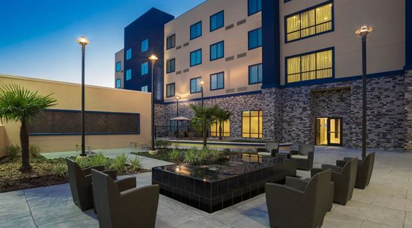 Courtyard By Marriott Katy Mills