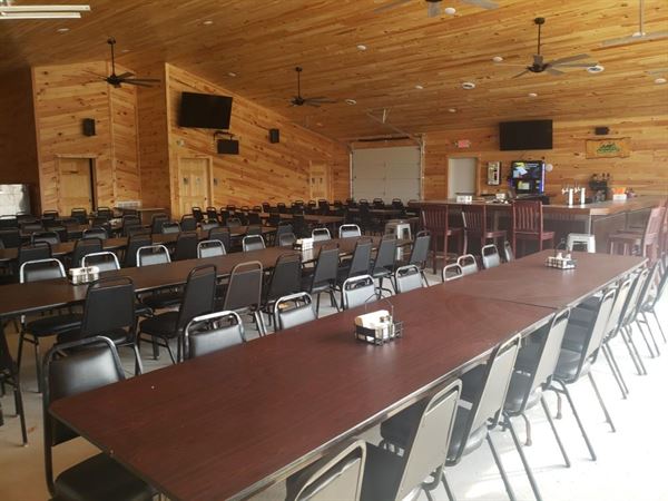 Jeff's Sports Bar and Grill