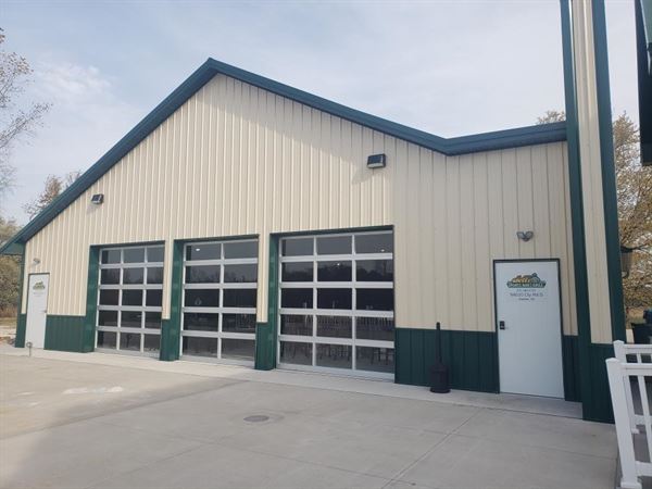 Jeff's Sports Bar and Grill