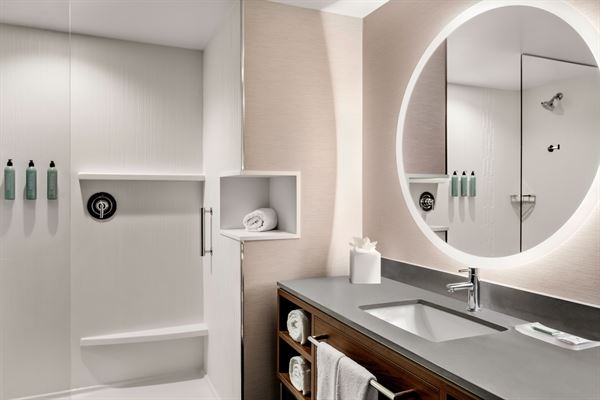 Courtyard by Marriott Milwaukee/Brookfield at Poplar Creek