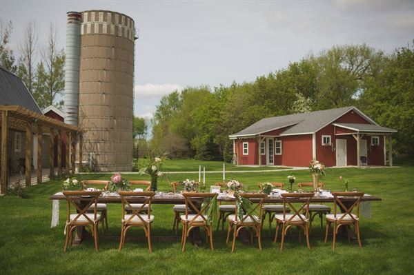 Divanyx Event Center & Photography