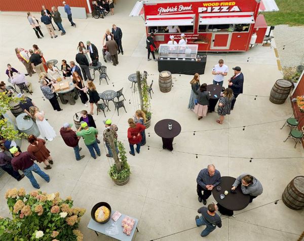 Divanyx Event Center & Photography