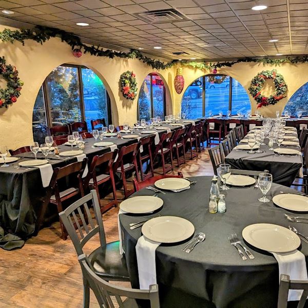 Cocos Italian Restaurant West Location