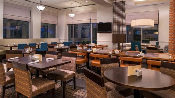 Hilton Garden Inn White Marsh