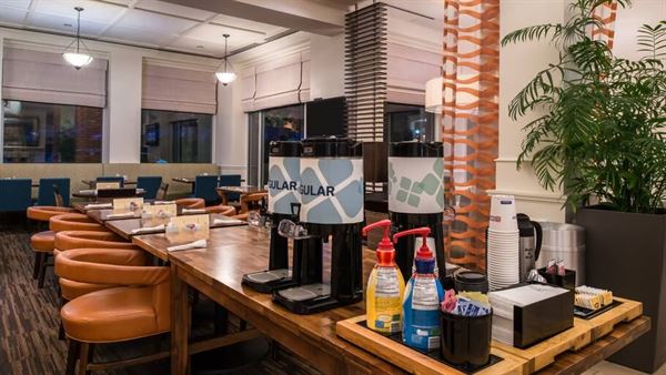 Hilton Garden Inn White Marsh