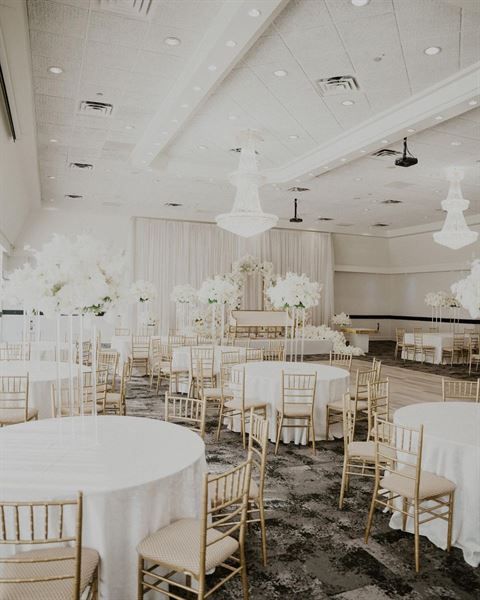 L'Azzurra Banquet Hall Vaughan