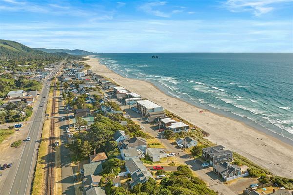 Rockaway Beach Resort and Conference Center