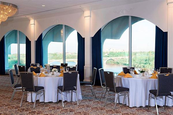 Sheraton Cavalier Saskatoon Hotel