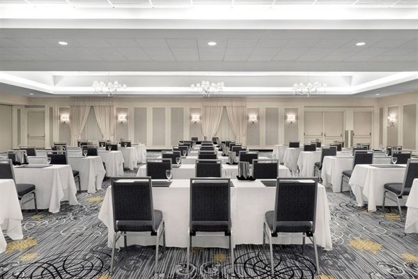 Sheraton Cavalier Saskatoon Hotel