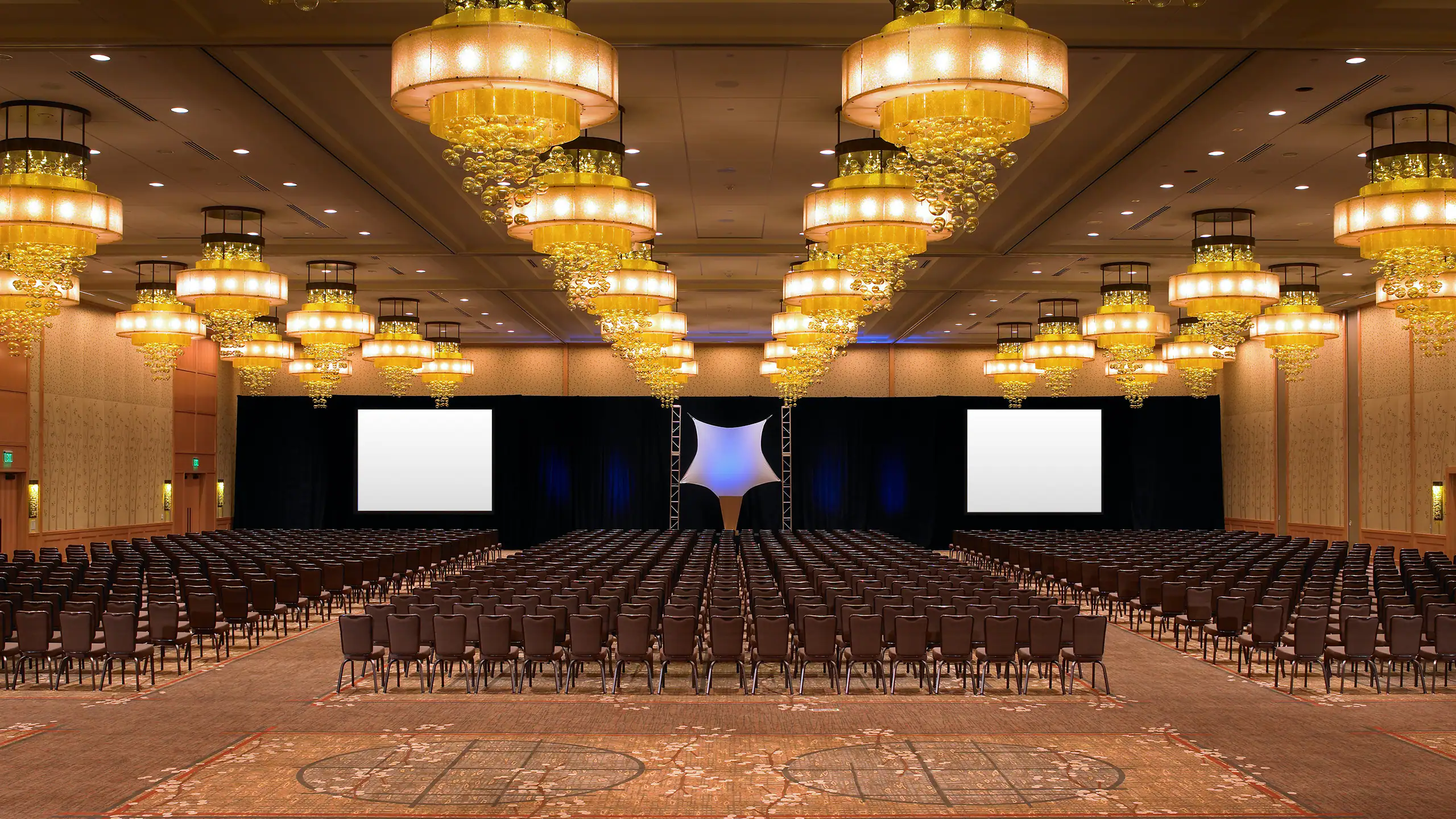 Hyatt Regency Bellevue on Seattle's Eastside