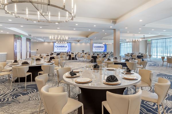 Cambria Waco University Riverfront Hotel