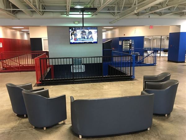 Griff's Icehouse West