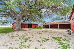 Tractor Barn - Outdoor covered