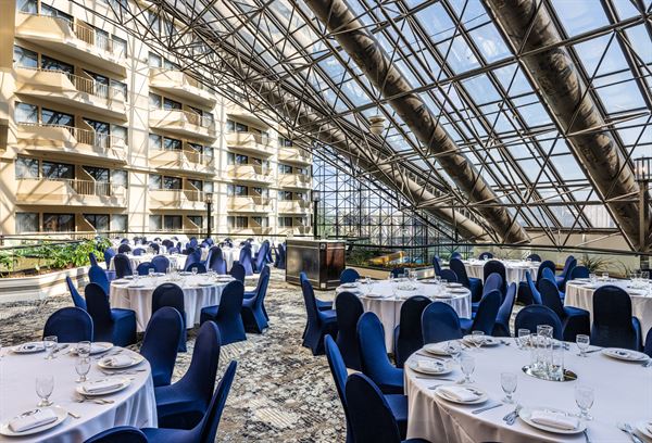 Doubletree By Hilton Newark Airport