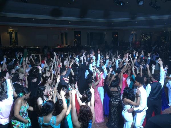 Pro DJ Entertainment