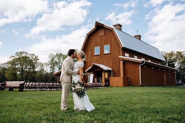 Blessing Barn Wedding & Event Venue