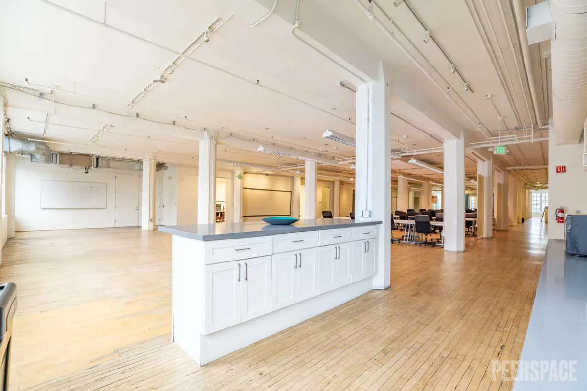 Digital Jungle: Your All-in-One Space for Conference, Hackathons, Workshops, Podcasts & Networking