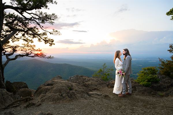 Love Ridge Mountain Lodging