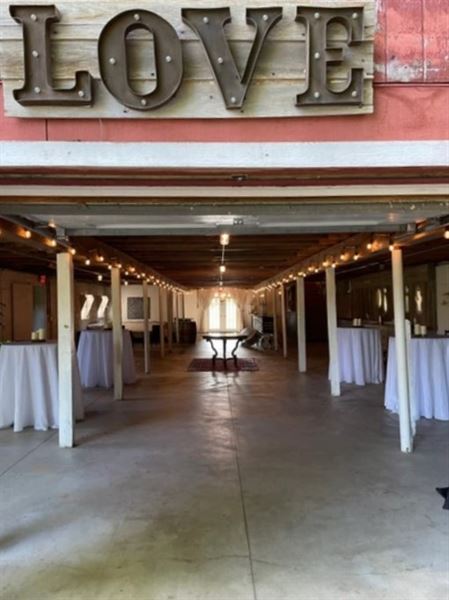 Howling Moon Weddings & Events