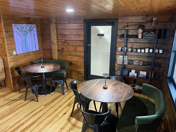 Bridging Vines Winery & Brewery