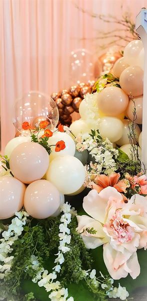 Atlanta Balloon Designer & Event Stylist