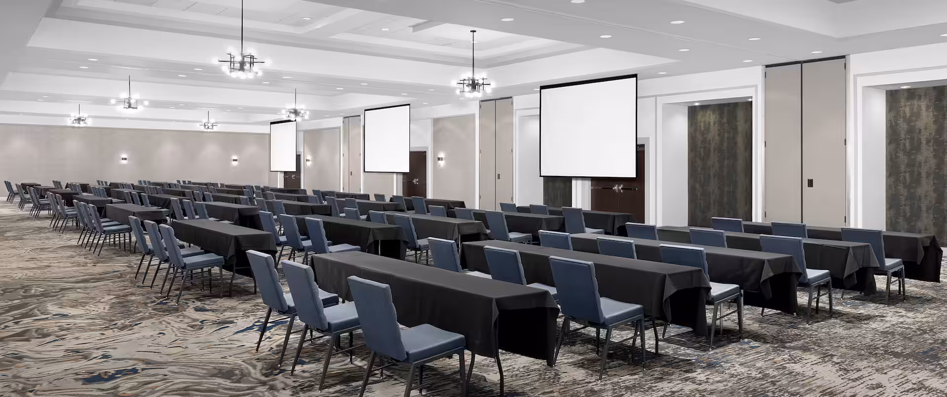 Embassy Suites Atlanta - Kennesaw Town Center